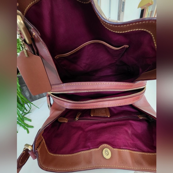 Coach Edie 31 Prairie Floral Signature Canvas/Leather Trim - Picture 14 of 16